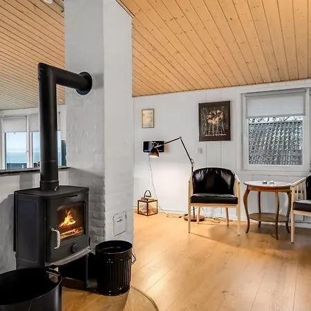 Fani - 150m From The Sea By Interhome בורקופ