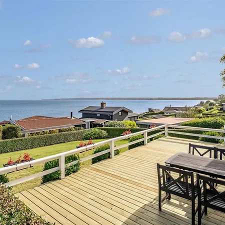 Casa vacanze Fani - 150m From The Sea By Interhome