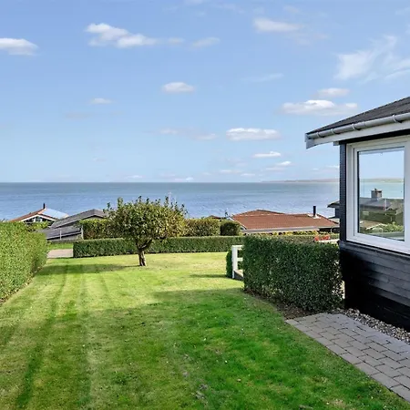 Fani - 150m From The Sea By Interhome